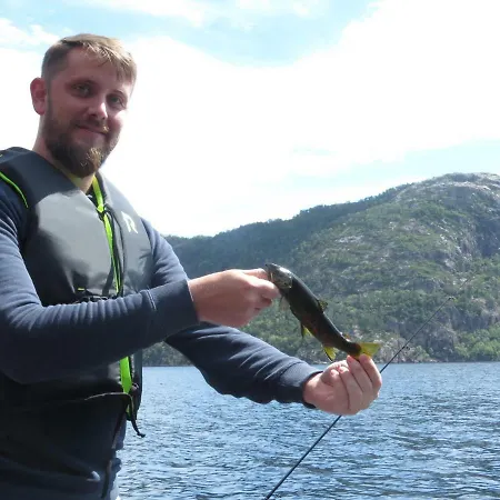 Ovstefjellsa Gard &aktivitet Senter