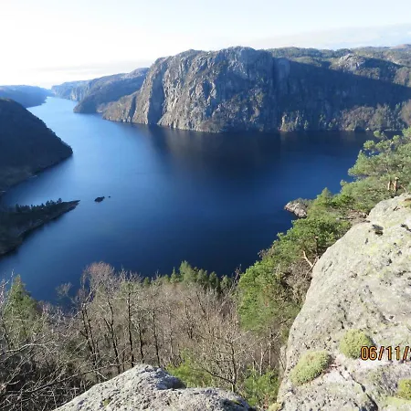 Gjestgiverier øvstefjellså Gård &aktivitet Senter Flekkefjord