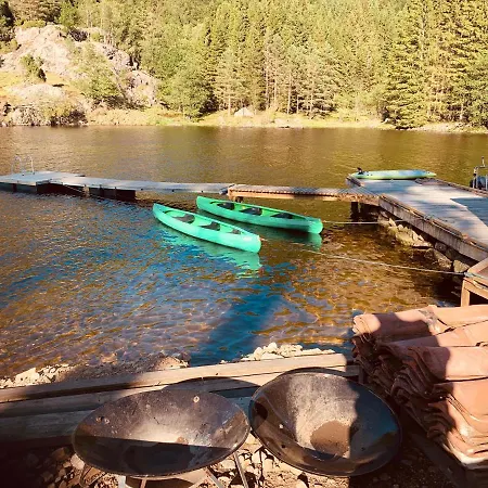 Gjestgiverier øvstefjellså Gård &aktivitet Senter *